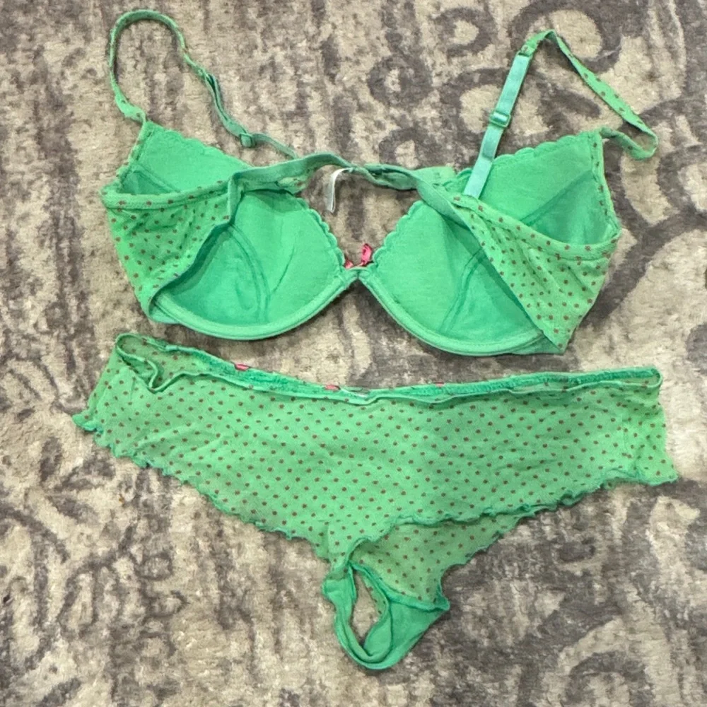 Intimissi Dot Women's Lingerie - Picture 3 of 3